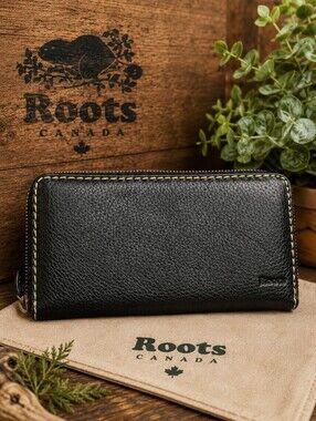 Roots Genuine Leather - Black